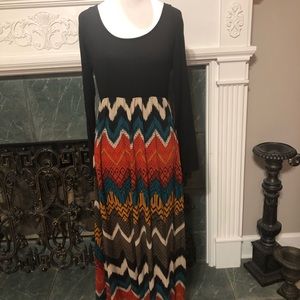 Maternity Maxi L/S Dress S/M